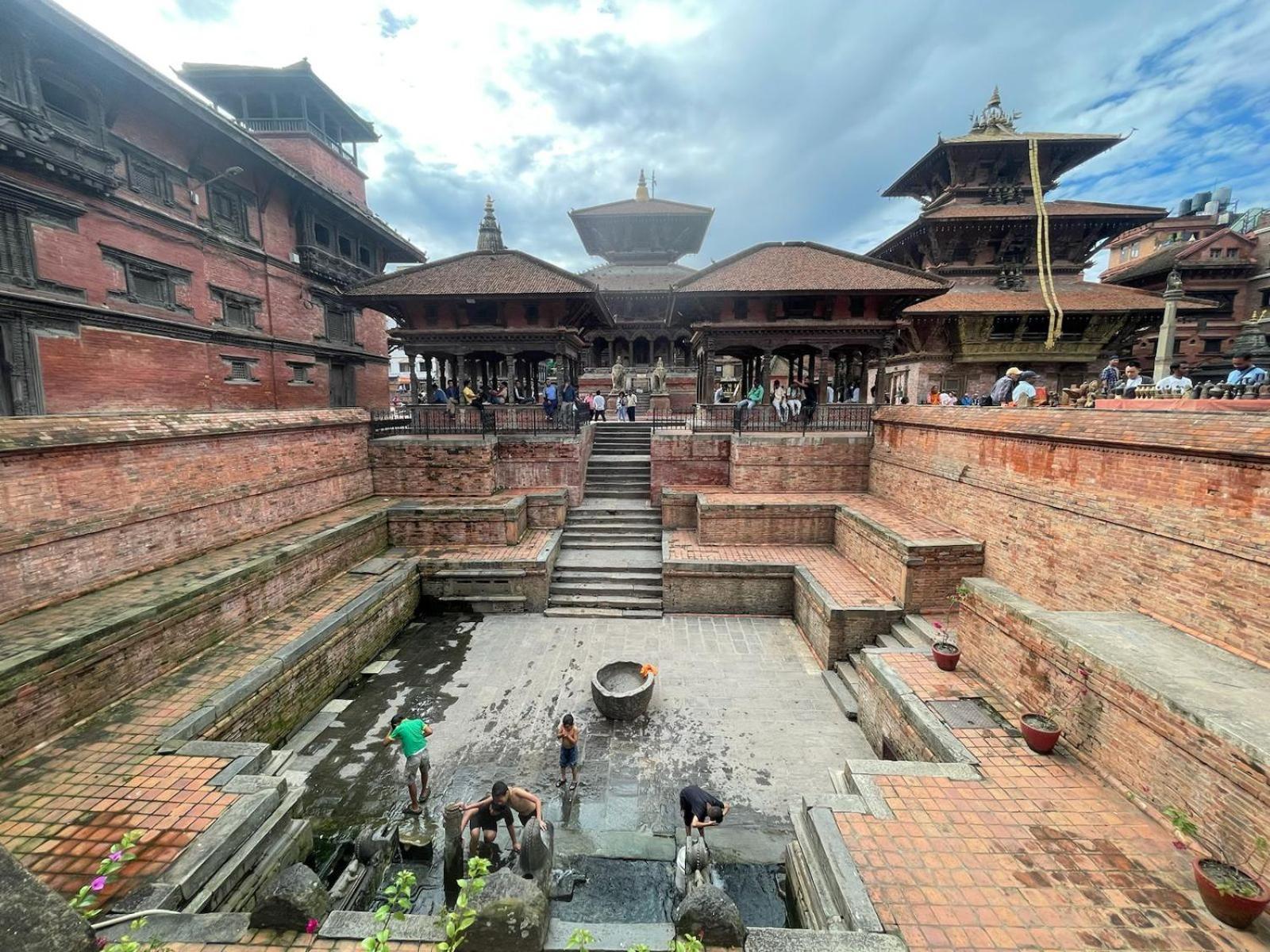 Patan Square - 2 Km From Patan Durbar Square Lalitpur Exterior foto
